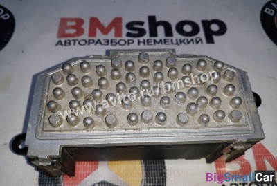 Реостат отопителя Passat B6 Jetta Реостат отопителя Passat B6 Jetta