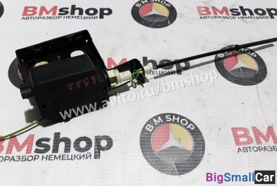 Сервопривод лючка бензобака Range Rover L322 Сервопривод лючка бензобака Range Rover L322