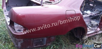 Крыло заднее правое Мерседес W210 из Японии Крыло заднее правое Мерседес W210 из Японии