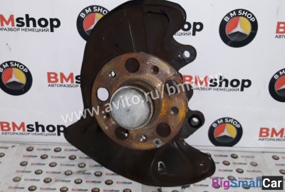 Поворотный кулак правый Mercedes W203 Поворотный кулак правый Mercedes W203