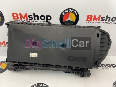 Корпус воздушного фильтра Mercedes C350 2012 W204 276.957 A2760901601 - купить Саратове