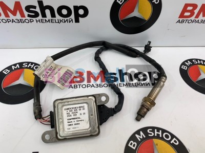 Лямбда-зонд правый Mercedes C350 2012 W204 276.957 A0009056900 - купить Саратове