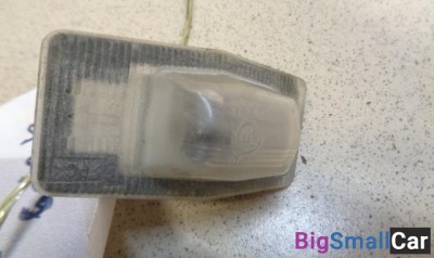 Фонарь подсветки номера от Ford Escape 2000-2006 - купить Саратове