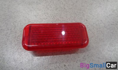 Отражатель на обшиву двери от Audi A4 B7 2004-2007 - купить Саратове