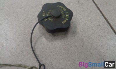 Крышка бачка гидроусилителя от Ford Explorer U2 1995-2001