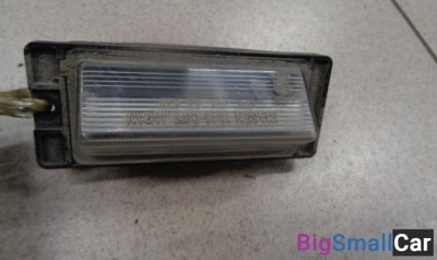 Фонарь подсветки номера от Mitsubishi Lancer 9 CS 2000-2008 - купить Саратове