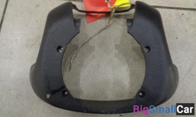 Кожух рулевой колонки от Ford Escape 2000-2006