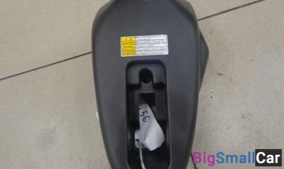 Кожух рулевой колонки нижний от Suzuki Escudo 2005-2017