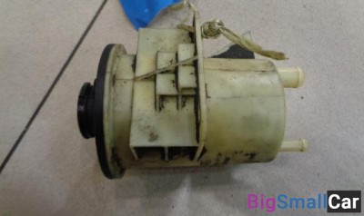 Бачок гидроусилителя от Lincoln Navigator 2002-2006