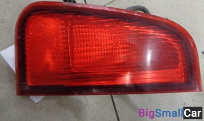 Фонарь задний внутренний правый от Lincoln Navigator 2002-2006 - купить Саратове