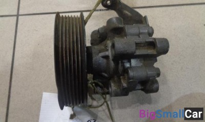 Насос гидроусилителя от Toyota Avensis 2 2003-2009