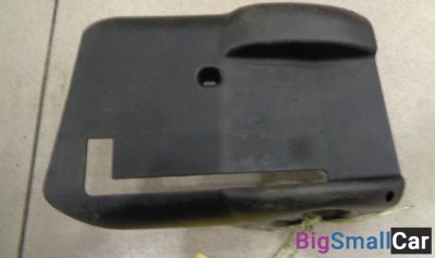 Кожух рулевой колонки нижний от Audi A4 B5 1994-2001