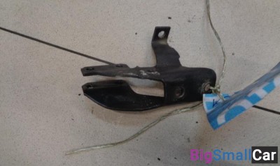 Крепеж рулевой рейки от Audi 80 B3 1986-1991