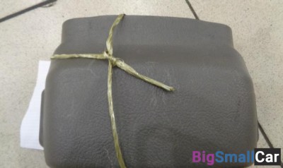 Кожух рулевой колонки верхний от Kia Sorento 2002-2009