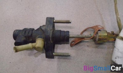 Цилиндр сцепления главный от Toyota Corolla E120 2000-2007