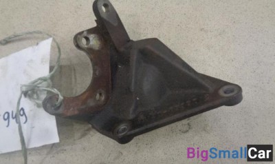 Кронштейн гидроусилителя от Suzuki Escudo 2005-2017