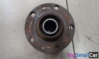 Ступица передняя от Audi A4 B7 2004-2007