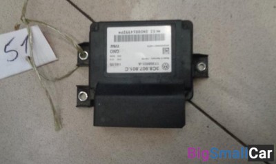 Блок управления парктроником от Volkswagen Passat B6 2005-2010