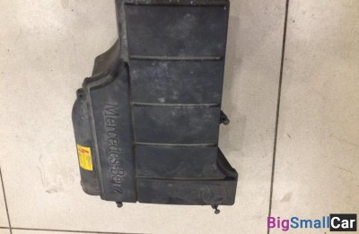 Корпус воздушного фильтра от Mercedes-Benz A-klass W168 1997-2004