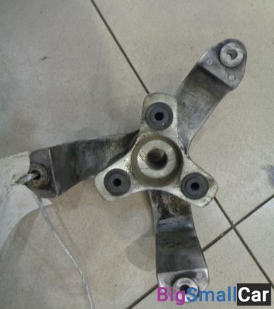 Кронштейн термомуфты от Cadillac SRX 2003-2009