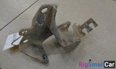 Кронштейн задней балки левый от Renault Megane 2 2002-2008 - купить Саратове