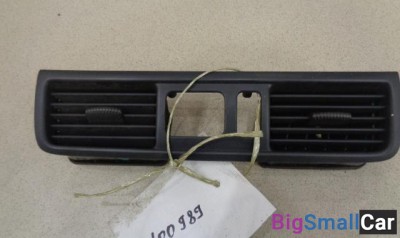 Дефлектор воздушный центральный от Honda CR-V 1995-2001