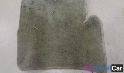 Коврик салона задний правый от Nissan March K12 2002-2010