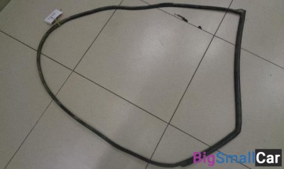 Уплотнитель двери передней правой от Suzuki Liana 2001-2007