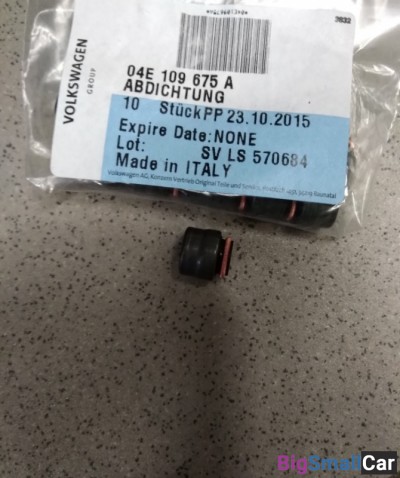 Запчасти на автомобиль VW Golf