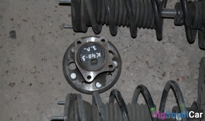 Авторазбор Тойота Камри 40 ступица задняя