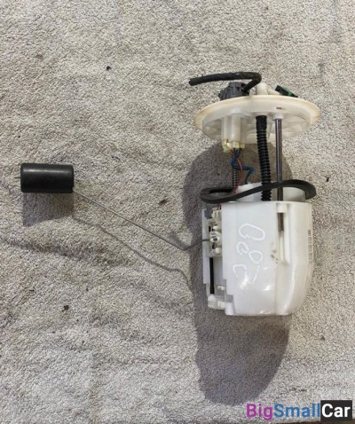 Насос топливный Митсубиси Лансер Mitsubishi Lancer - купить Саратове