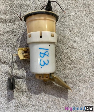 Насос топливный Toyota Vitz 10 1SZ - купить Саратове