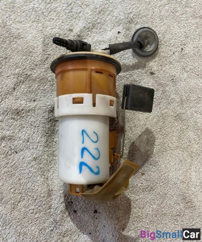 Насос топливный Toyota Vitz 10 - купить Саратове