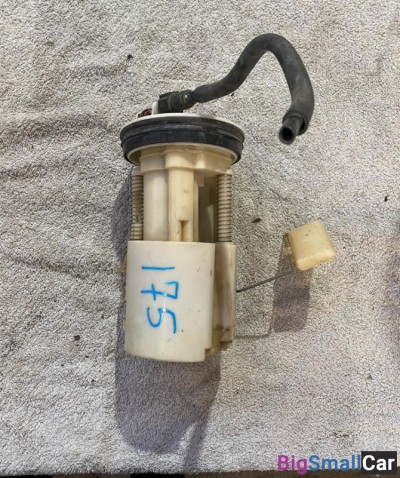 Насос топливный Nissan note HR-15 - купить Саратове