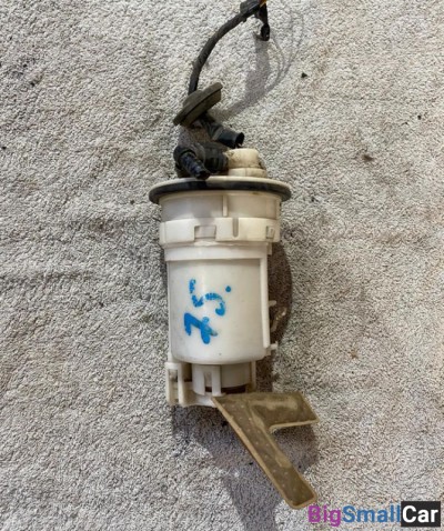 Насос топливный Toyota Corolla 120 - купить Саратове