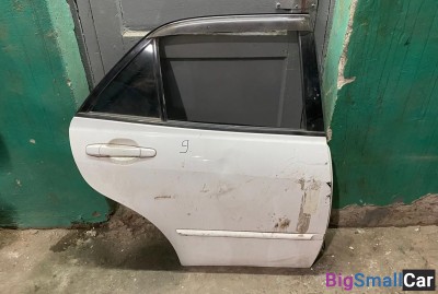 Дверь задняя правая Toyota Altezza
