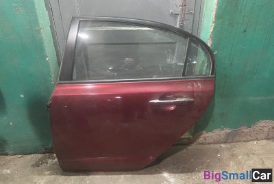Дверь задняя левая Honda Civic