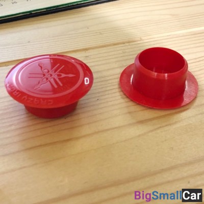 Заглушка слайдера CRAZY IRON Yamaha red 5240