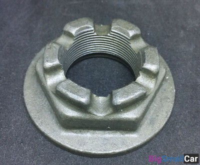 Гайка хвостовика редуктора Hyundai HD 533717B900 - купить Саратове