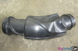 Воздуховод n20 (13 Подготовка и регулир. рабочей смеси) 13717632501