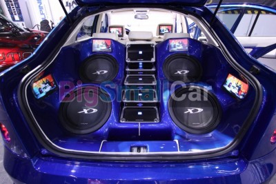 Установка и модернизация автозвука для Jaguar Mark 2 - купить Саратове